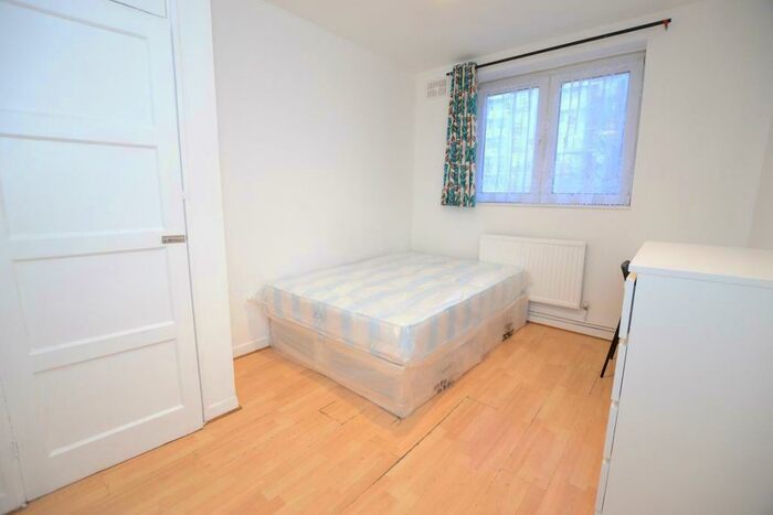 4 Bedroom Flat To Rent In Canrobert Street, Bethnal Green, London, E2