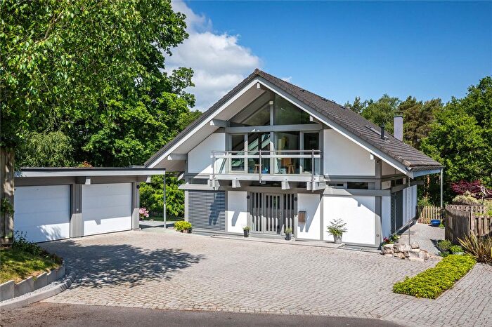 5 Bedroom Detached House For Sale In Woodside, Chilworth, Southampton, Hampshire, SO16