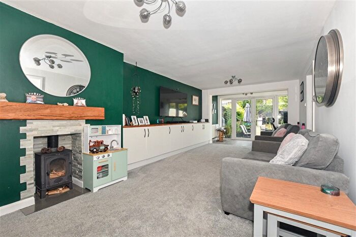 3 Bedroom Semi-Detached House For Sale In Hythe Road, Willesborough, Ashford, Kent, TN24