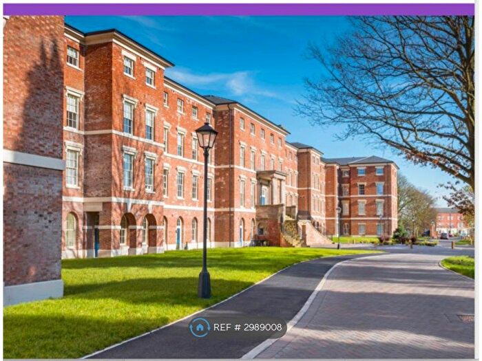 2 Bedroom Flat To Rent In St Georges Parkway, Stafford, ST16