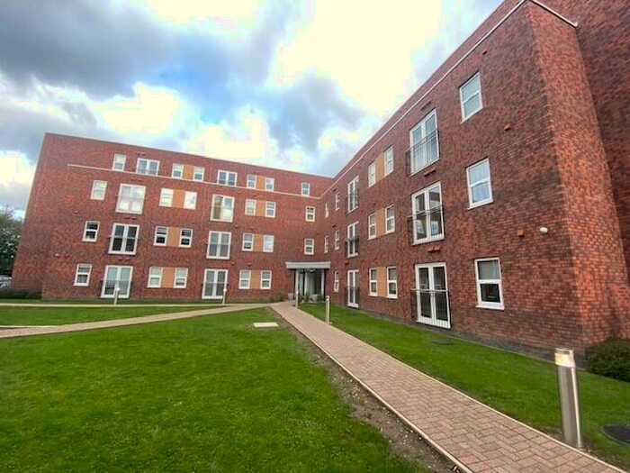 1 Bedroom Flat To Rent In Woodside Park, Rugby, CV21