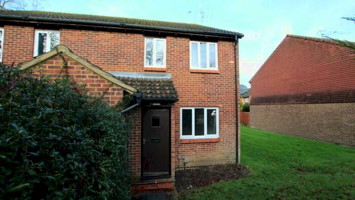 1 Bedroom Maisonette To Rent In Goldsworth Park, GU21