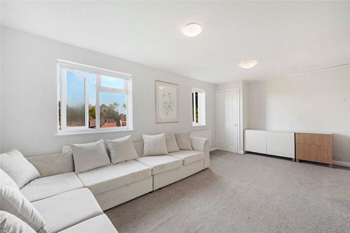 1 Bedroom Flat For Sale In Knowles Hill Crescent, London, SE13