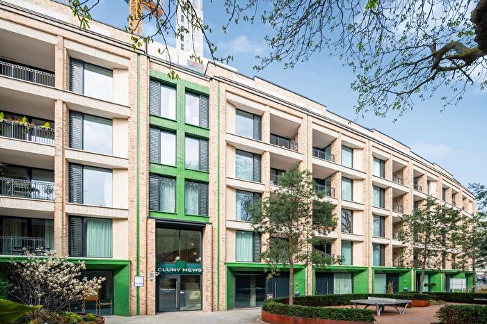 3 Bedroom Flat For Sale In Cluny Mew, London, SW5