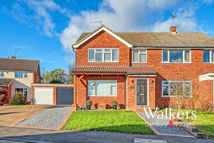 3 Bedroom Semi-Detached House For Sale In Millfields, Danbury, CM3