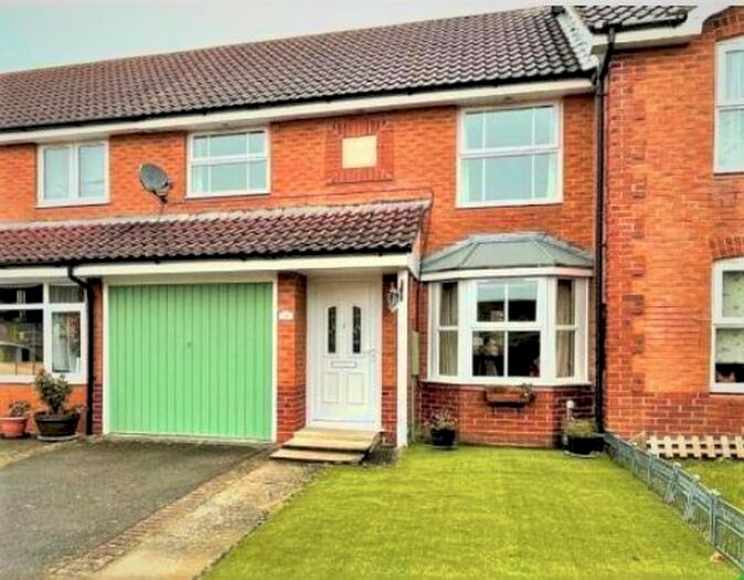 3 Bedroom Terraced House To Rent In Bressingham Gardens, Northampton, NN4