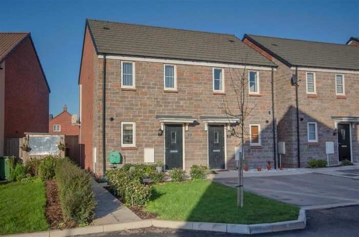 2 Bedroom Semi-Detached House To Rent In Silverweed Road, Lyde Green, Bristol, BS16