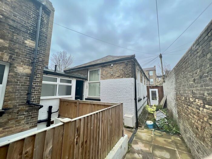 3 Bedroom Detached Bungalow To Rent In Margate, CT9