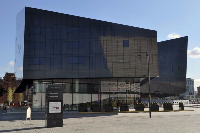 Garage / Parking To Rent In Mann Island, Liverpool, Merseyside, L3