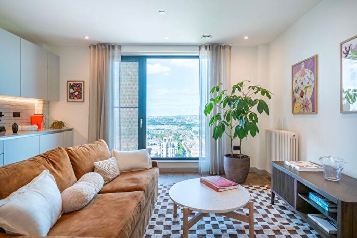 1 Bedroom Apartment To Rent In The Eades, Selborne Road London, E17