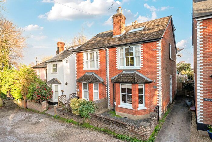 3 Bedroom Semi Detached House For Sale In College Lane, Woking, Surrey, GU22