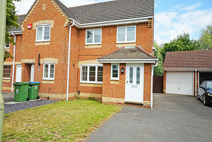 3 Bedroom Semi-Detached House To Rent In Watersmeet, Fareham, PO16