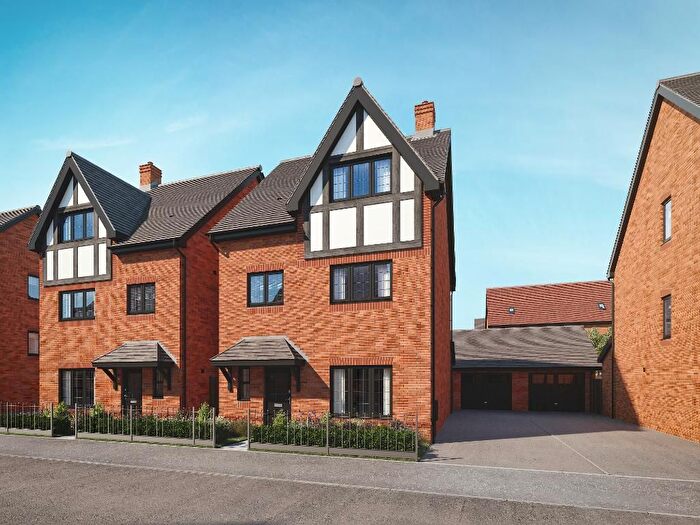 4 Bedroom Detached House To Rent In Dunnock Close, Chorlton, Manchester, M21