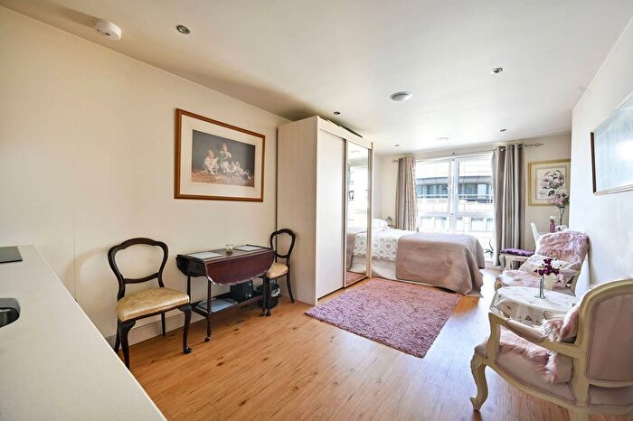 Studio To Rent In Octavia House, Imperial Wharf, London, SW6