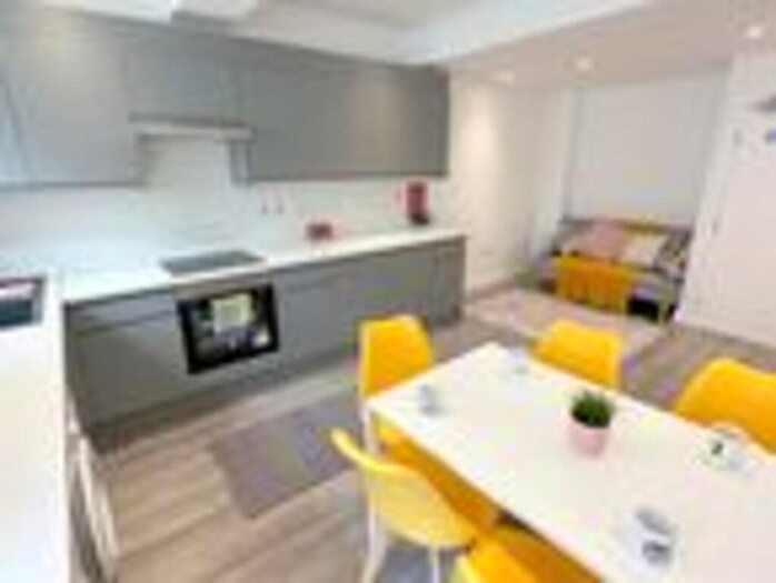 1 Bedroom Terraced House To Rent In Alfreton Road, Nottingham, NG7