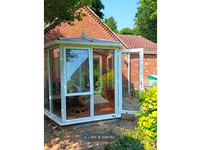 1 Bedroom Bungalow To Rent In Pedham Road, Norwich, NR13