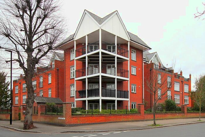 2 Bedroom Flat To Rent In Montpelier Road, London W5