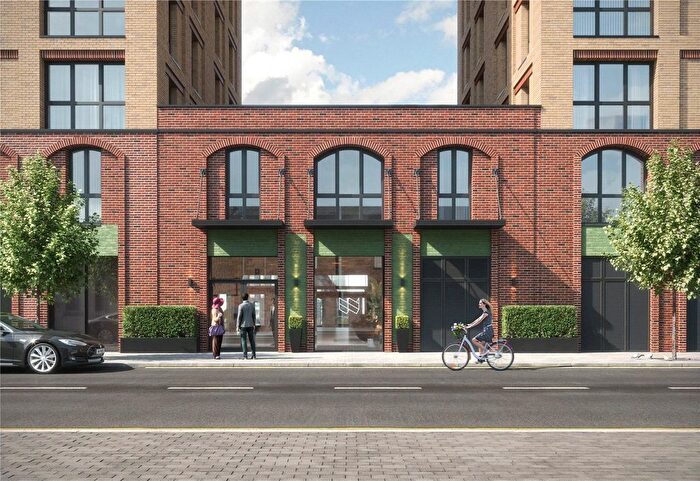 2 Bedroom Flat For Sale In Waterhouse Gardens, Dutton Street, Manchester, Greater Manchester, M3