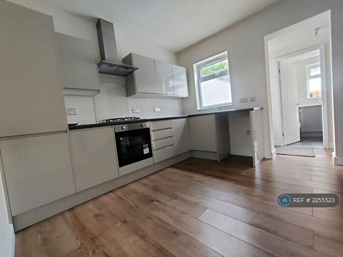 2 Bedroom Terraced House To Rent In Edward Street, Darfield, Barnsley, S73