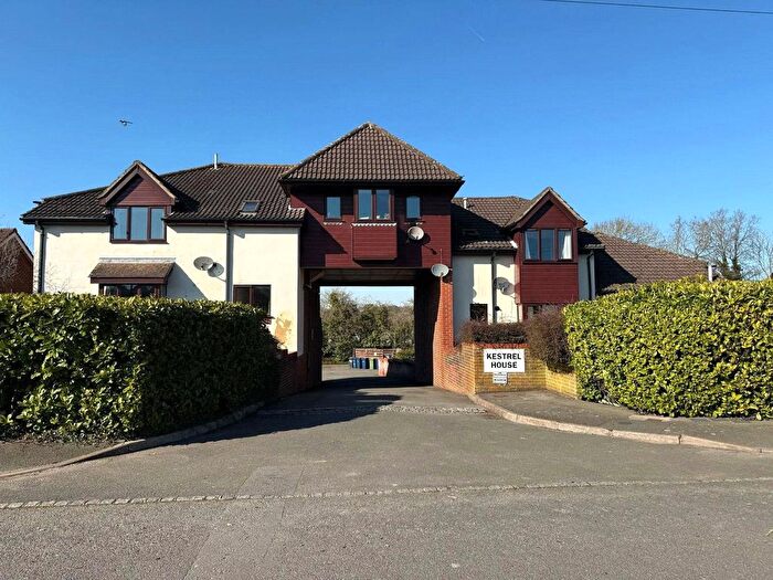 Studio To Rent In Weydon Lane, Farnham, Surrey, GU9