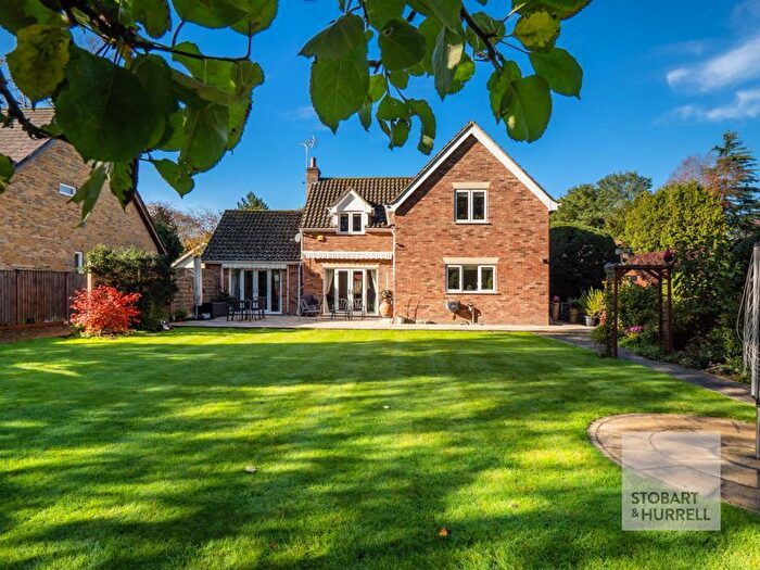 4 Bedroom Detached House For Sale In Norwich Road, Wroxham, Norfolk, NR12