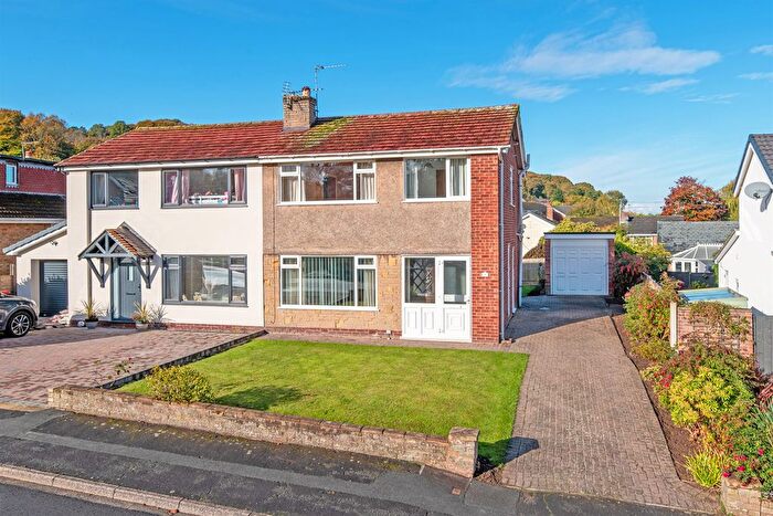 3 Bedroom Semi Detached House For Sale In Bracken Way, Frodsham, WA6