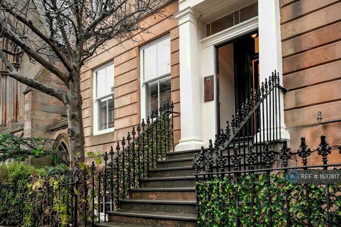 3 Bedroom Flat To Rent In Great Western Road, Glasgow, G4