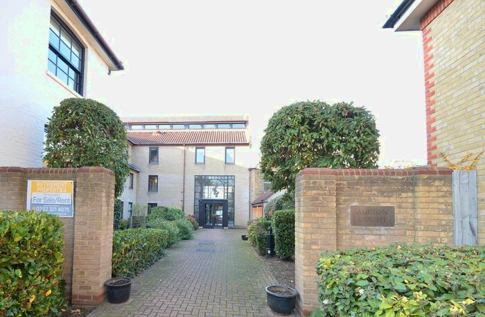 2 Bedroom Property To Rent In Queen Street, Chelmsford, Chelmsford CM2