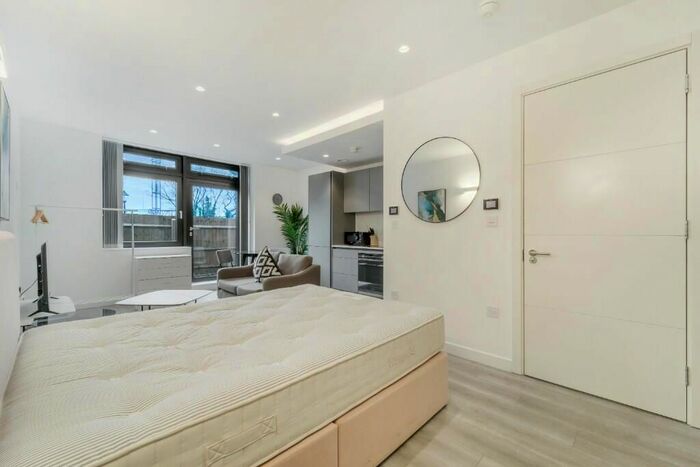 Studio To Rent In New Horizons Court, Brentford, London, TW8