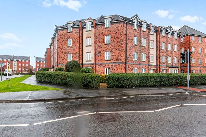 2 Bedroom Flat For Sale In Rylands Drive, Warrington, WA2