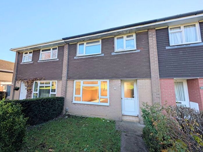 3 Bedroom Terraced House To Rent In Mathew Walk, Danescourt, Cardiff, CF5