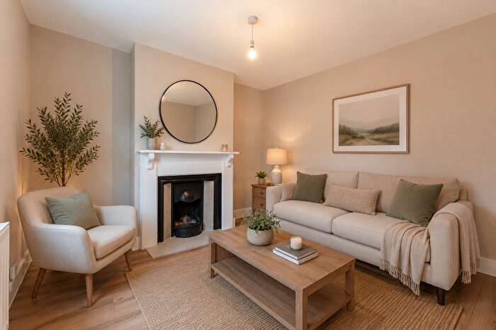 2 Bedroom Terraced House For Sale In Bower Street, Bedford, Bedfordshire, MK40