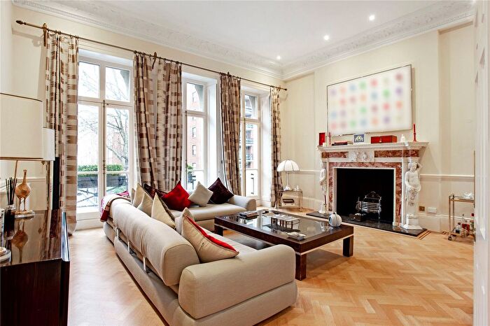 6 Bedroom Terraced House To Rent In Ennismore Gardens, Knightsbridge, London, SW7