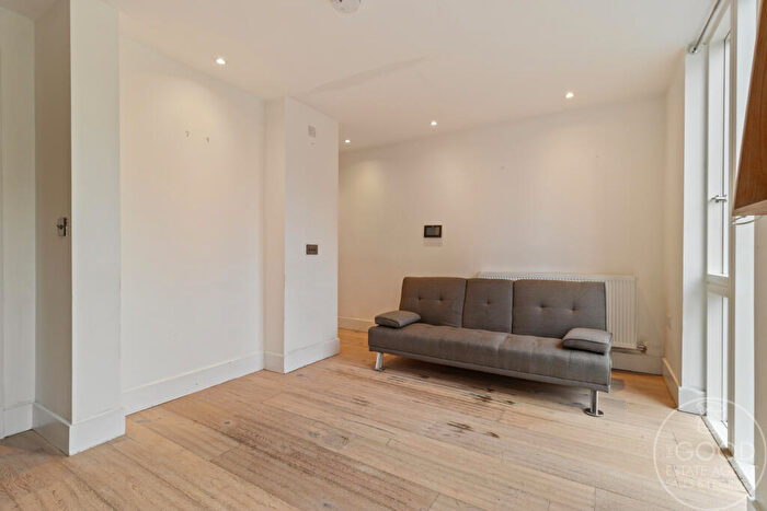 1 Bedroom Apartment For Sale In Arundel Street, Manchester, M15