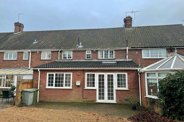 2 Bedroom Flat To Rent In Plumstead Road, Thorpe End, Norwich, NR13