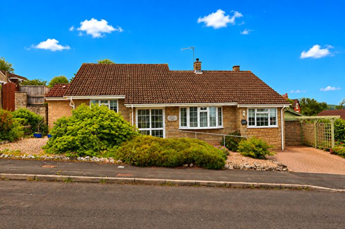 4 Bedroom Bungalow For Sale In Kippax Avenue, Wells, BA5