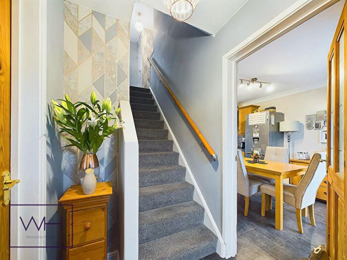 3 Bedroom Terraced House For Sale In Stonehill Rise, Scawthorpe, Doncaster, DN5