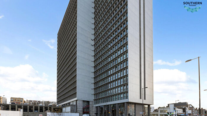 2 Bedroom Flat For Sale In High Street, Croydon, Surrey, Croydon, CR0