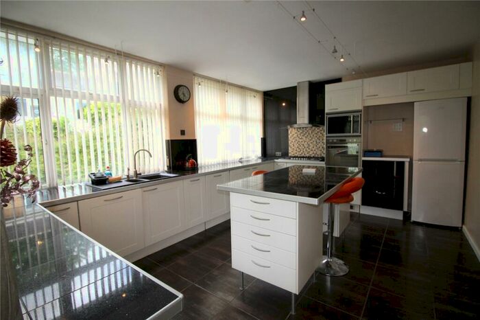 4 Bedroom Detached House To Rent In Wrexham Grove, Waterlooville, Hampshire, PO8