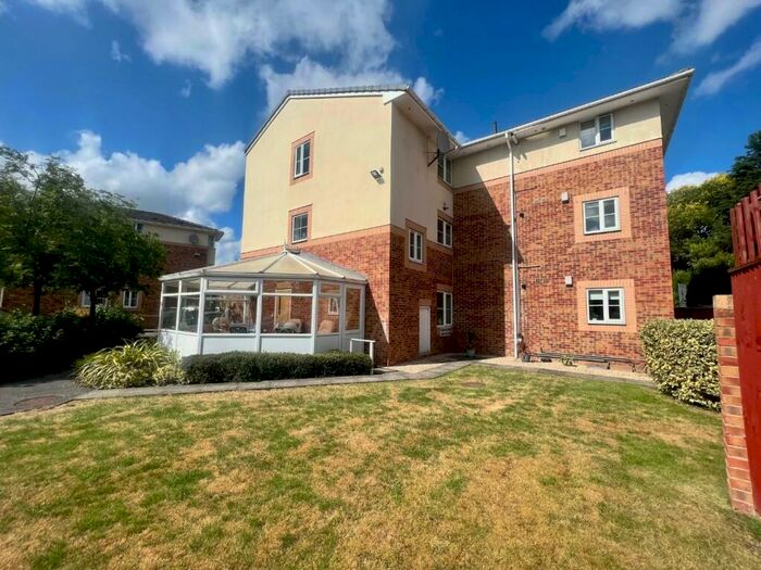 1 Bedroom Flat To Rent In Cowley Court, Chapeltown, Sheffield, S35