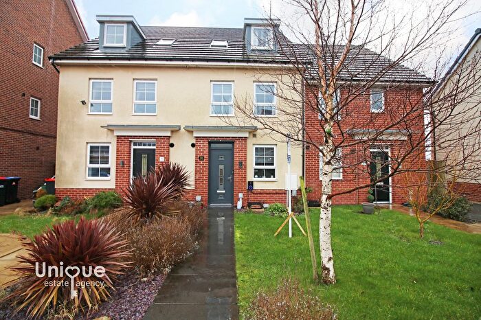 4 Bedroom Terraced House For Sale In Birch Lane, Thornton-Cleveleys, FY5