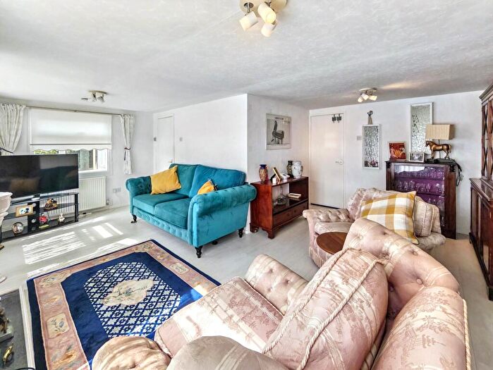 2 Bedroom Park Home For Sale In Woodlands Park, Tedburn St Mary, Exeter, EX6