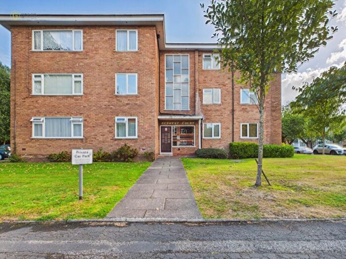 1 Bedroom Apartment For Sale In Garrard Gardens, Sutton Coldfield, B73