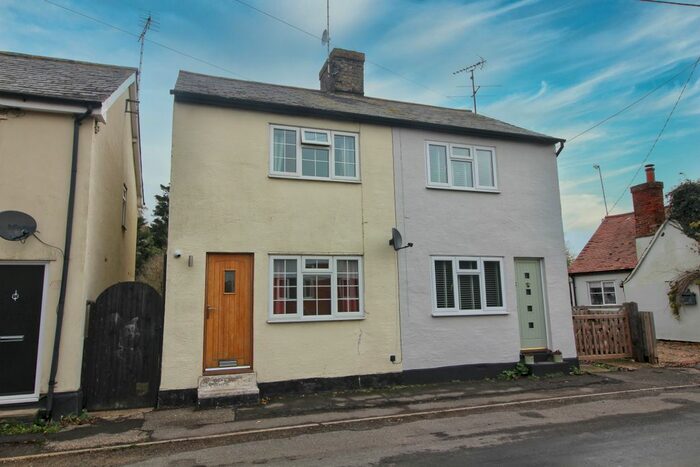 3 Bedroom Cottage For Sale In The Street, Salcott, Maldon CM9