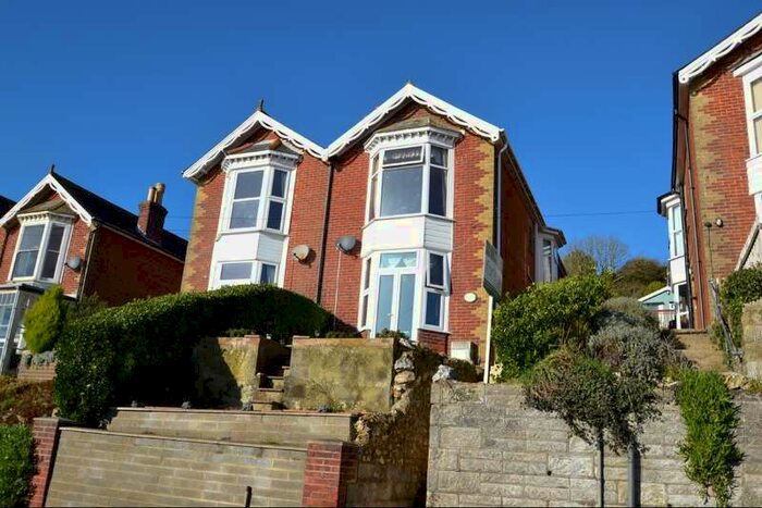 3 Bedroom Semi-Detached House To Rent In Gills Cliff Road, Ventnor, PO38