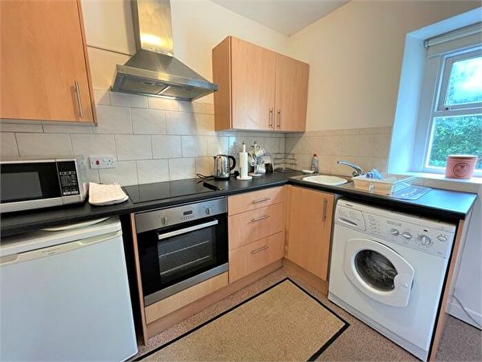 1 Bedroom Flat To Rent In Maes Y Gwernen Road, Cwmrhydyceirw, Swansea, SA6