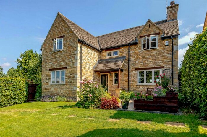 5 Bedroom Detached House For Sale In Millies Lane, Bulwick, Northamptonshire, NN17