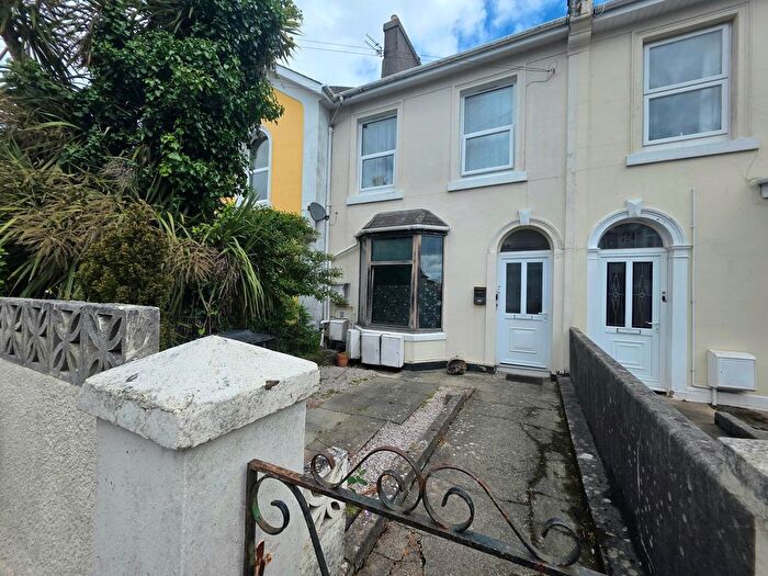 2 Bedroom Flat To Rent In Chatsworth Road, Torquay, TQ1