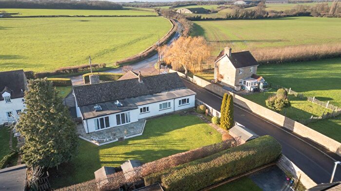 5 Bedroom Detached House For Sale In Stanton St. Quintin, Chippenham, SN14