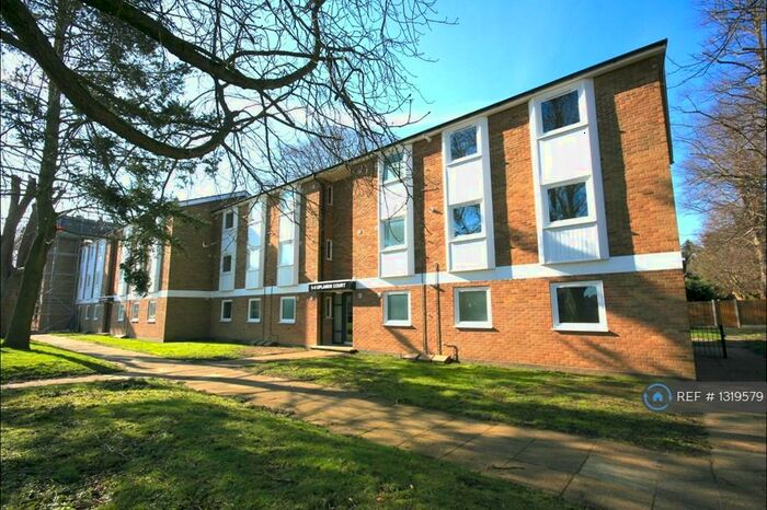 3 Bedroom Flat To Rent In Upton Road, Norwich, NR4